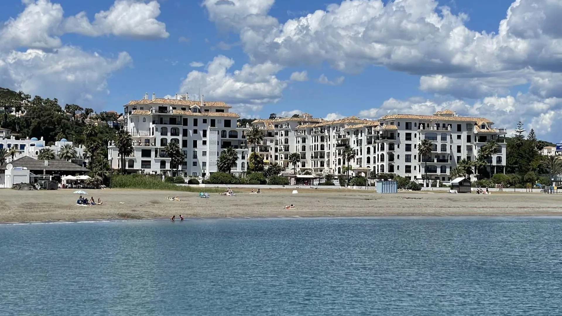 Apartamento En Marina Duquesa Castillo de Sabinillas