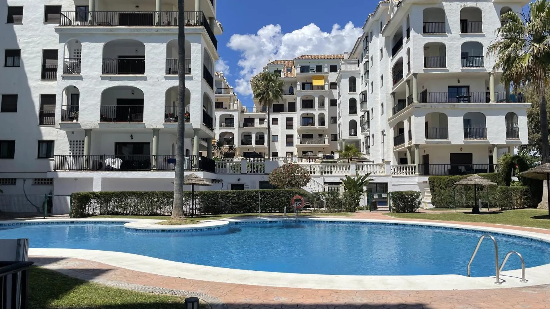 Lägenhet Apartamento En Marina Duquesa Castillo de Sabinillas Spanien