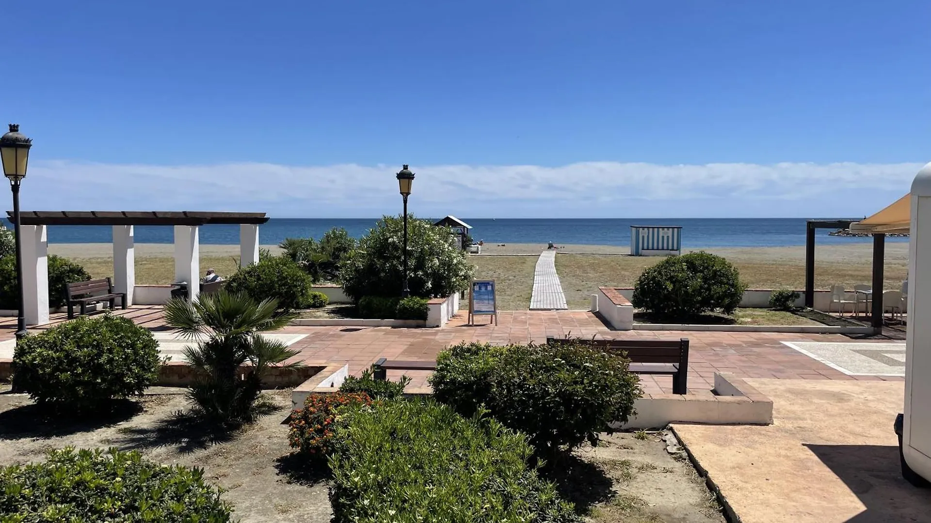 Apartamento En Marina Duquesa Castillo de Sabinillas 0*,  Spanien